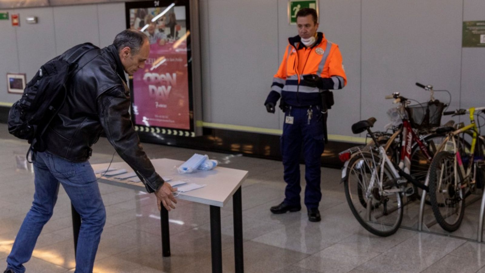 Sanidad corregirá los puntos de desabastecimiento de mascarillas 