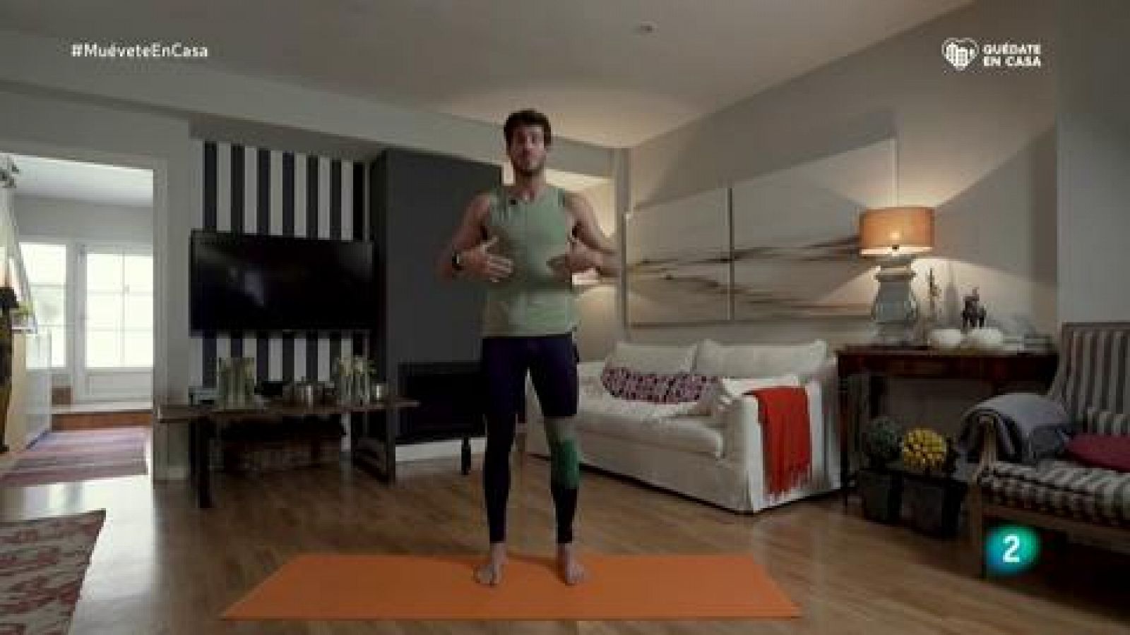 Muévete en casa - ¡Abdominales hipopresivos para el calentamiento!