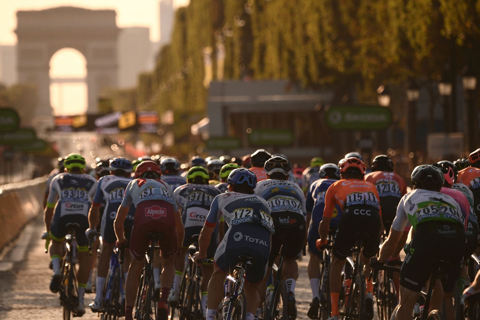 El posible atraso del Tour hace tambalear las fechas de la Vuelta a España 2020