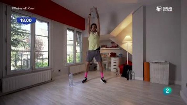 Muévete en casa - ¡Trabaja la espalda con peso!