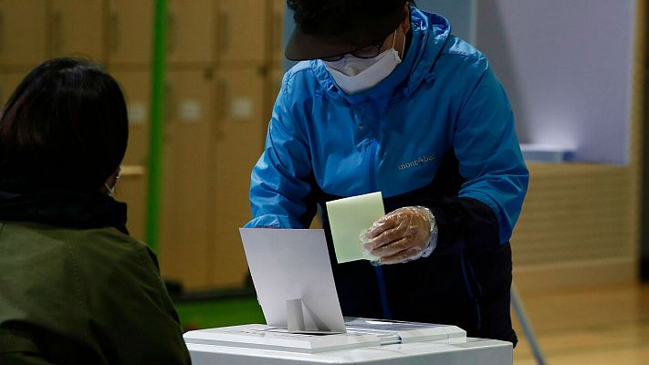 Corea del Sur celebra elecciones
