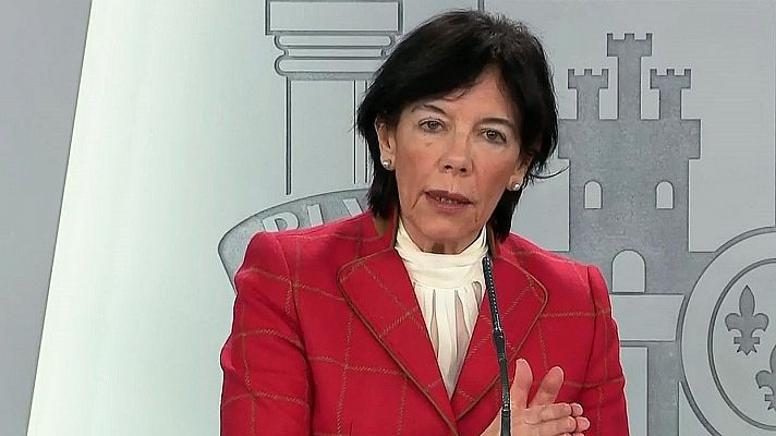 Isabel Celaá : "No se trata de suspensos y aprobados, sino de aprendizajes esenciales"