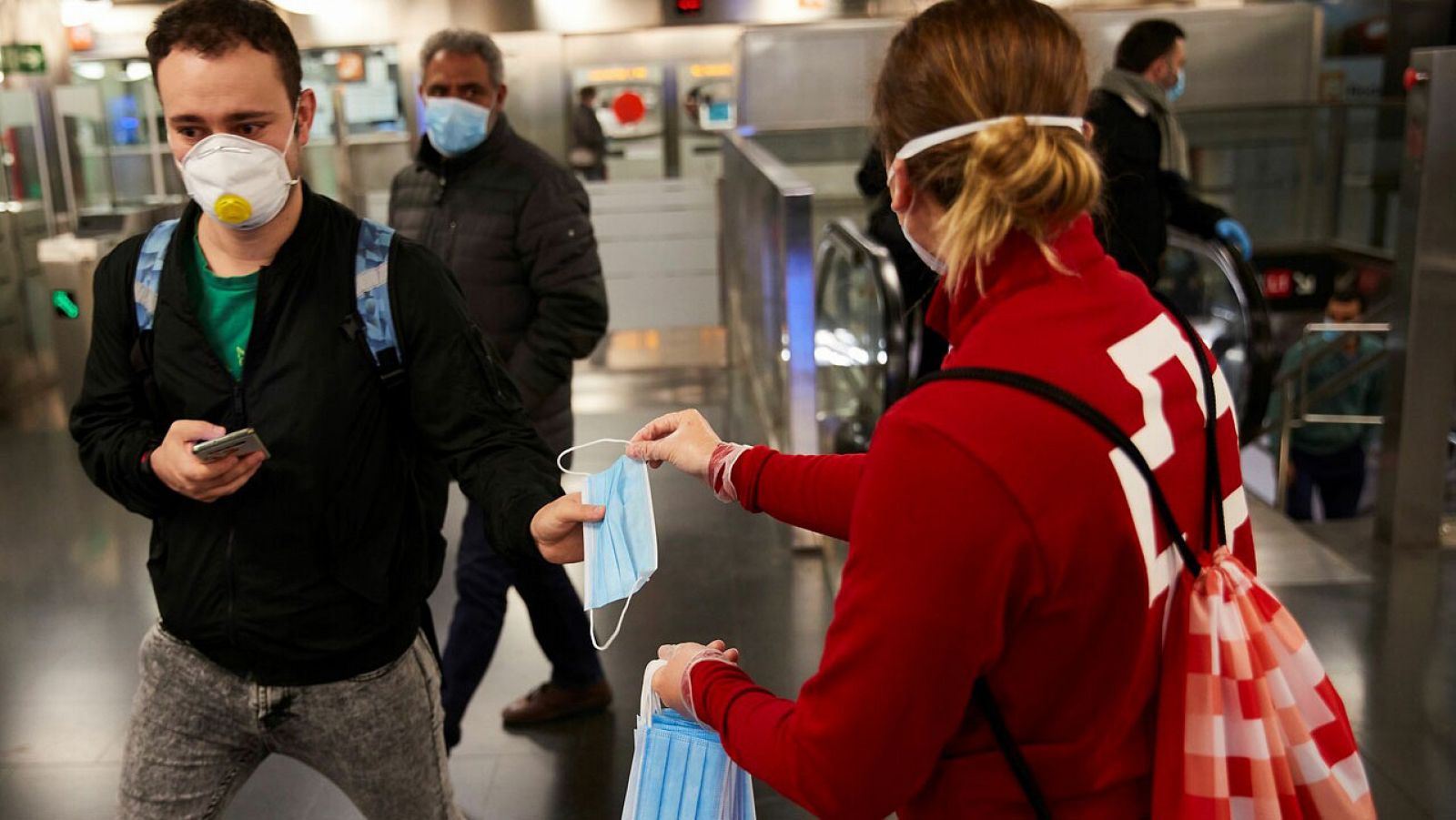 Maroto: "Hemos distribuido más de 10,5 millones de mascarillas"