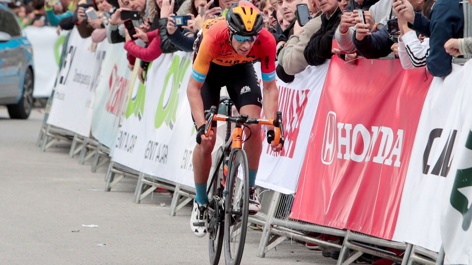 Mikel Landa y Enric Mas analizan los cambios en la temporada ciclista