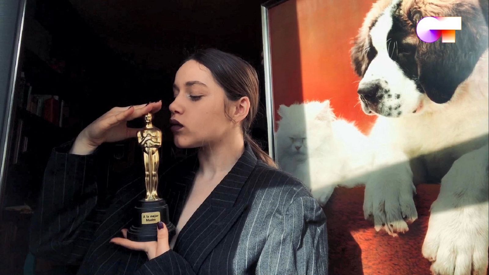 Eva canta "Happy Together" en el cuarto pase de micros de #QuedOTenCasa