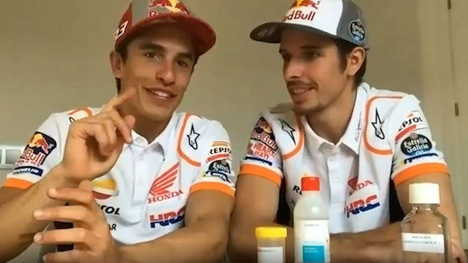 Los hermanos Márquez aprenden a fabricar gel hidroalcohólico casero - Modo Digital | Ver
