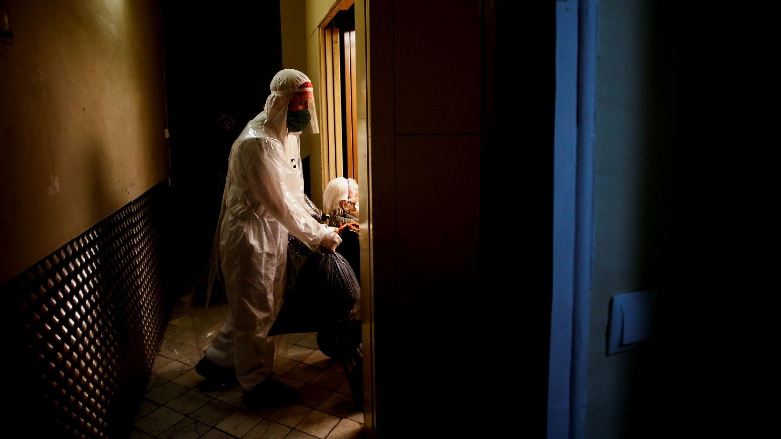 Telediario 1 en cuatro minutos - 17/04/20 - Ver ahora