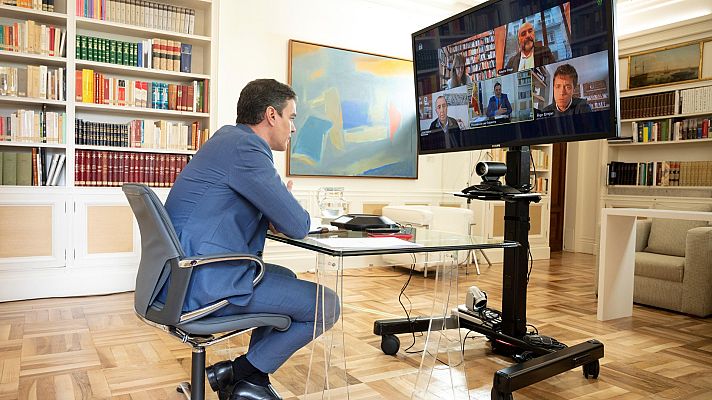 Telediario 1 - Moncloa continúa la ronda de contactos con ERC, EH Bildu y Grupo Mixto y anuncia para el lunes la reunión con el PP