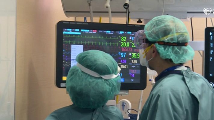 Telediario 1 - Así funciona la Unidad de Cuidados intensivos del Hospital de la Vall d'Hebron de Barcelona