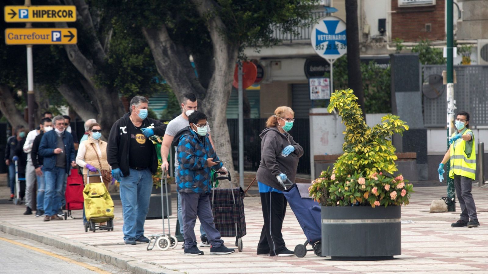 Coronavirus: Sánchez advierte de que las medidas de desescalada "no serán definitivas" y se podrán revertir