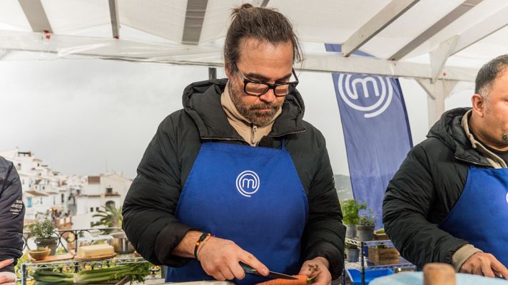 MasterChef 8 - Jose Mari enciende la llama de Saray