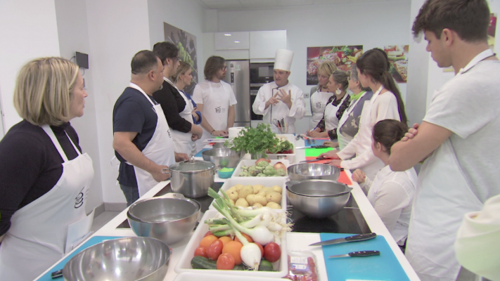 MasterChef - MasterChef 8 - Clase de inicio al corte