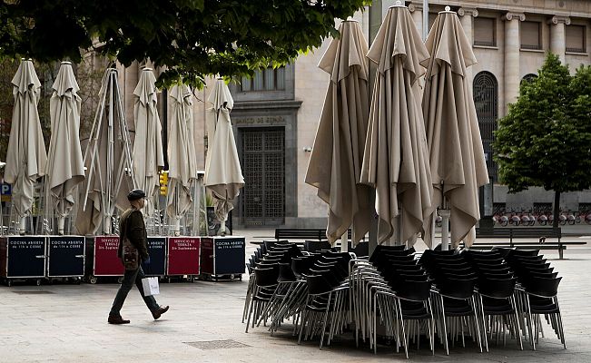 El Banco de España prevé que el PIB podría caer hasta un 13,6 % este año