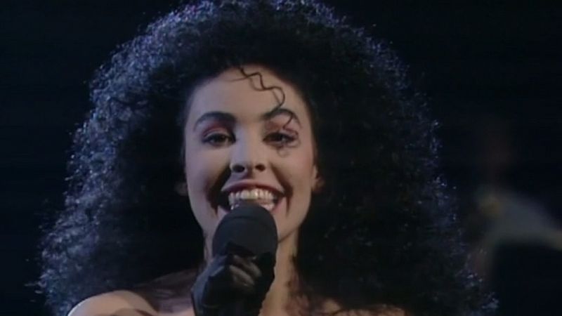 Festival de Eurovisin 1989 - Nina cant "Nacida para amar"