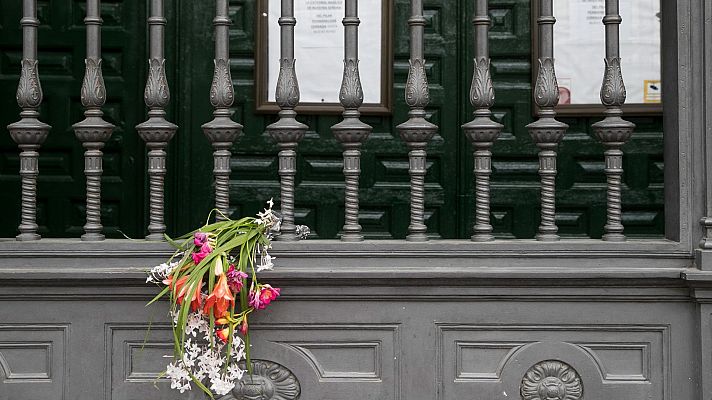 Telediario 1 - Los floristas, bloqueados por el coronavirus