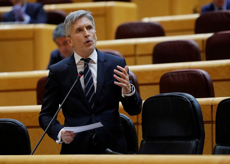 Marlaska a Carlos Floriano: "Ustedes nos piden que confinemos más a la gente al mismo tiempo que dicen que violentamos los derechos de las personas" - RTVE.es | Ver