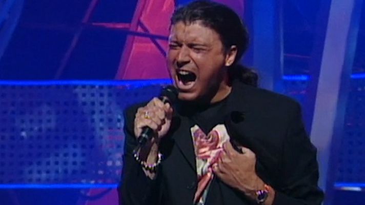 Antonio Carbonell cantó "¡Ay, qué deseo!" en Eurovisión 1996