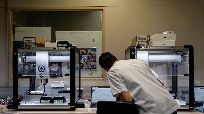 Especiales informativos - Capacidad asistencial e información precoz sobre nuevos contagios, claves para implementar medidas de alivio