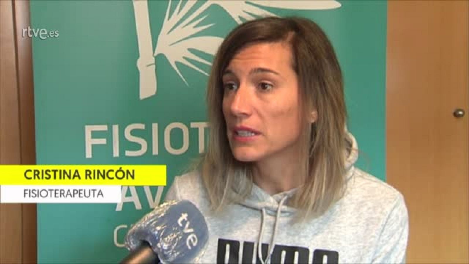 Coronavirus | Cristina Rincón, fisioterapeuta: "Atendemos muchos casos derivados del sedentarismo"