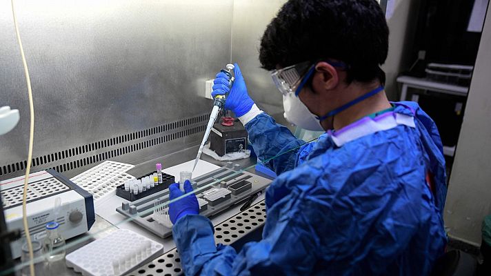 Especiales informativos - Simón: "Es posible que se nos escaparan casos asintomáticos"