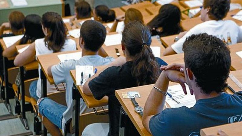 El curso universitario acabará en los plazos establecidos