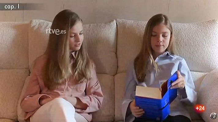Especial Coronavirus - La princesa de Asturias y la infanta Sofía participan en la lectura virtual de 'El Quijote'