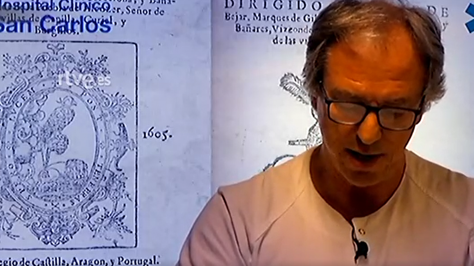 Día del Libro: Juan José González Armengol, jefe del servicio de Urgencias del Hospital San Carlos, participa en la lectura virtual de 'El Quijote' - RTVE.es