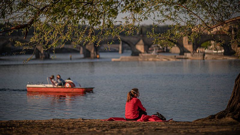 La República Checa pone fin al confinamiento por el coronavirus mientras aplica la "cuarentena inteligente"