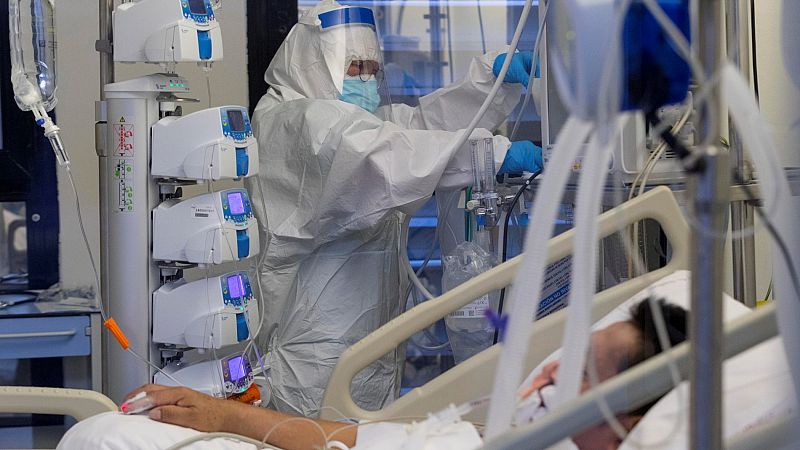 España registra un leve repunte de muertos diarios con coronavirus con 378 en las últimas 24 horas