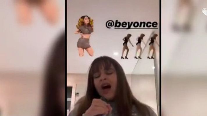 Telediario 1 - Rosalía versiona a Lola Flores y Beyoncé en un karaoke en Instagram