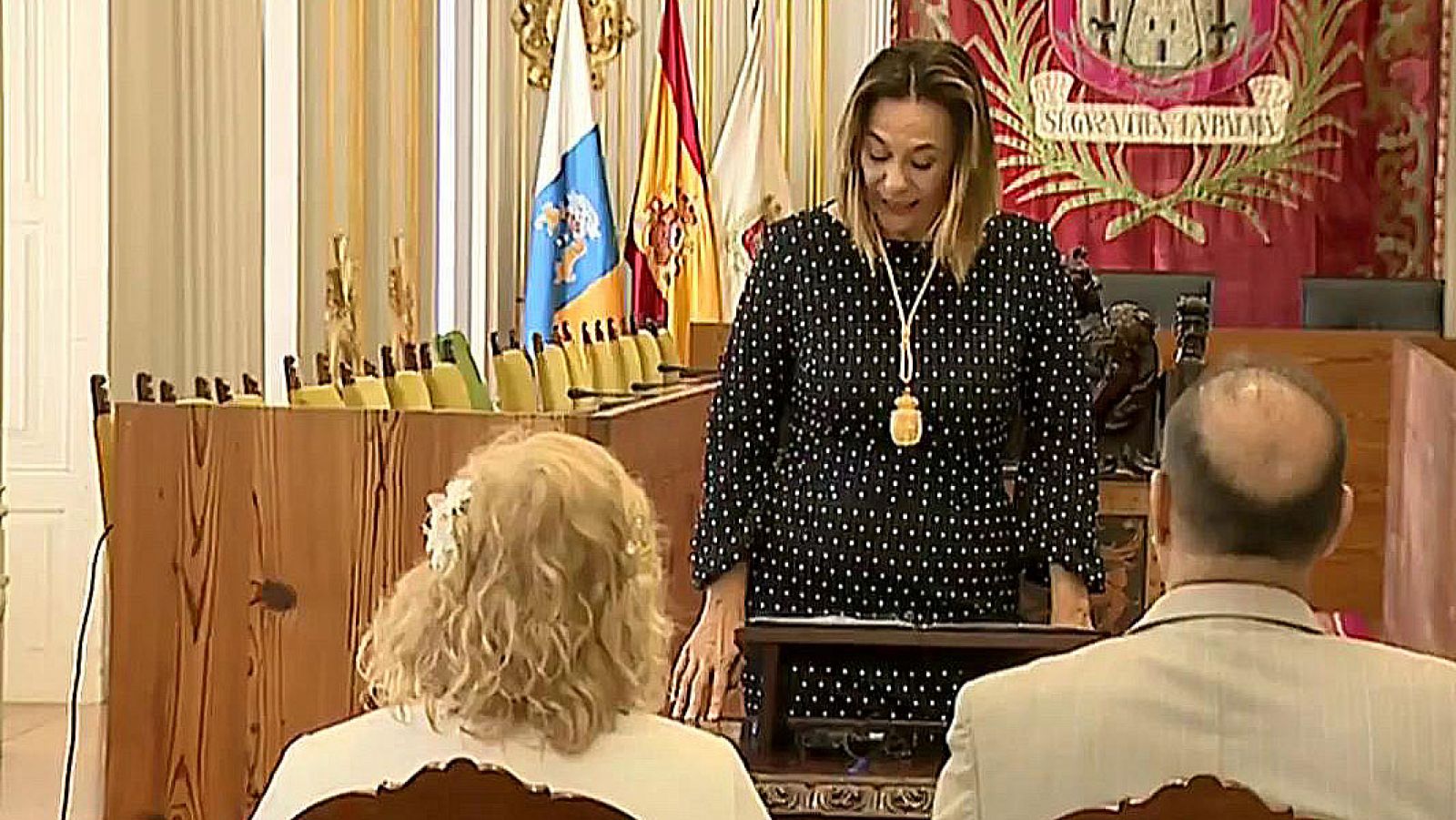 Coronavirus | Canarias se viste de boda en plena cuarentena | RTVE.es | Ver