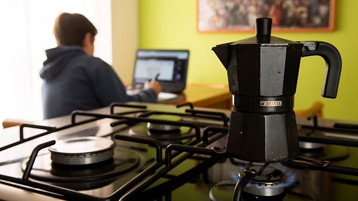 Telediario 1 - 'Se me viene la casa encima', el vídeopoema de Miguél Ángel Márquez