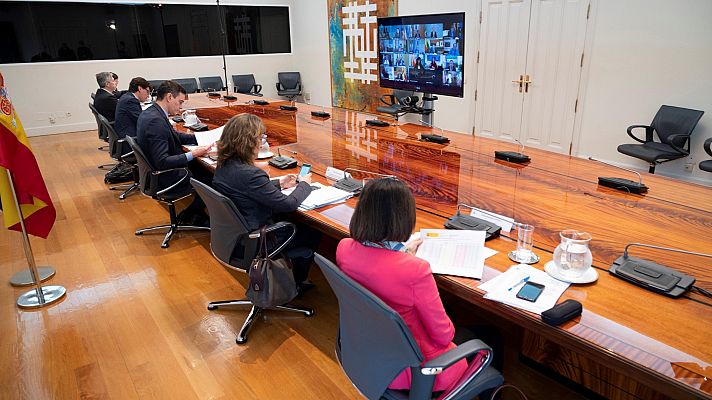 Telediario 1 - Gobierno y comunidades discuten cómo encarar la desescalada