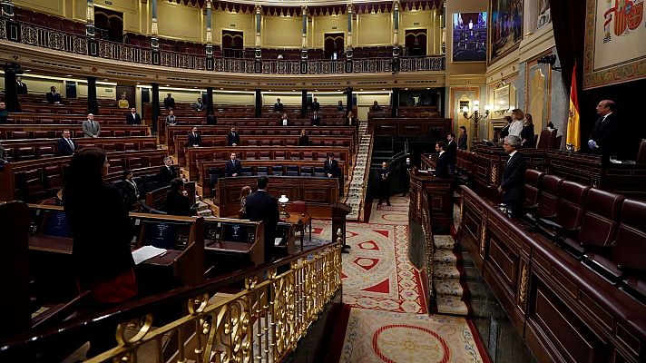 Telediario 1 - PP y Cs reclaman al Gobierno más tests antes del desconfinamiento y Vox insiste en la inconstitucionalidad del estado de alarma