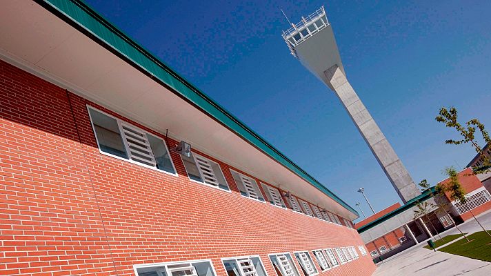 Telediario 1 - La situación en las cárceles españolas también cambia por el coronavirus