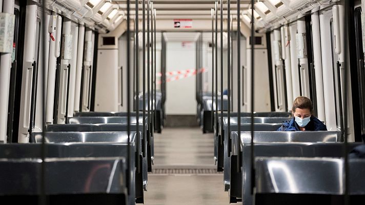 Telediario 1 - Gobierno y comunidades planean la desescalada del confinamiento por el coronavirus