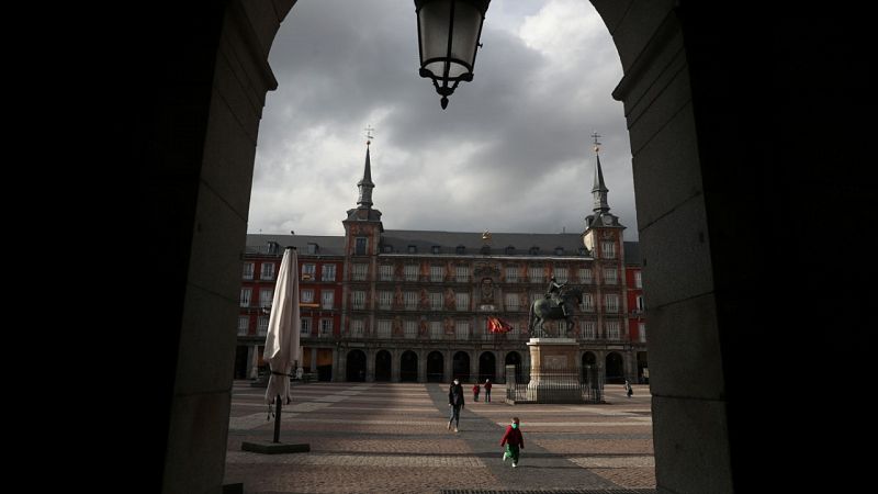 Madrid y Cataluña parten de un punto más complicado para la desescalada