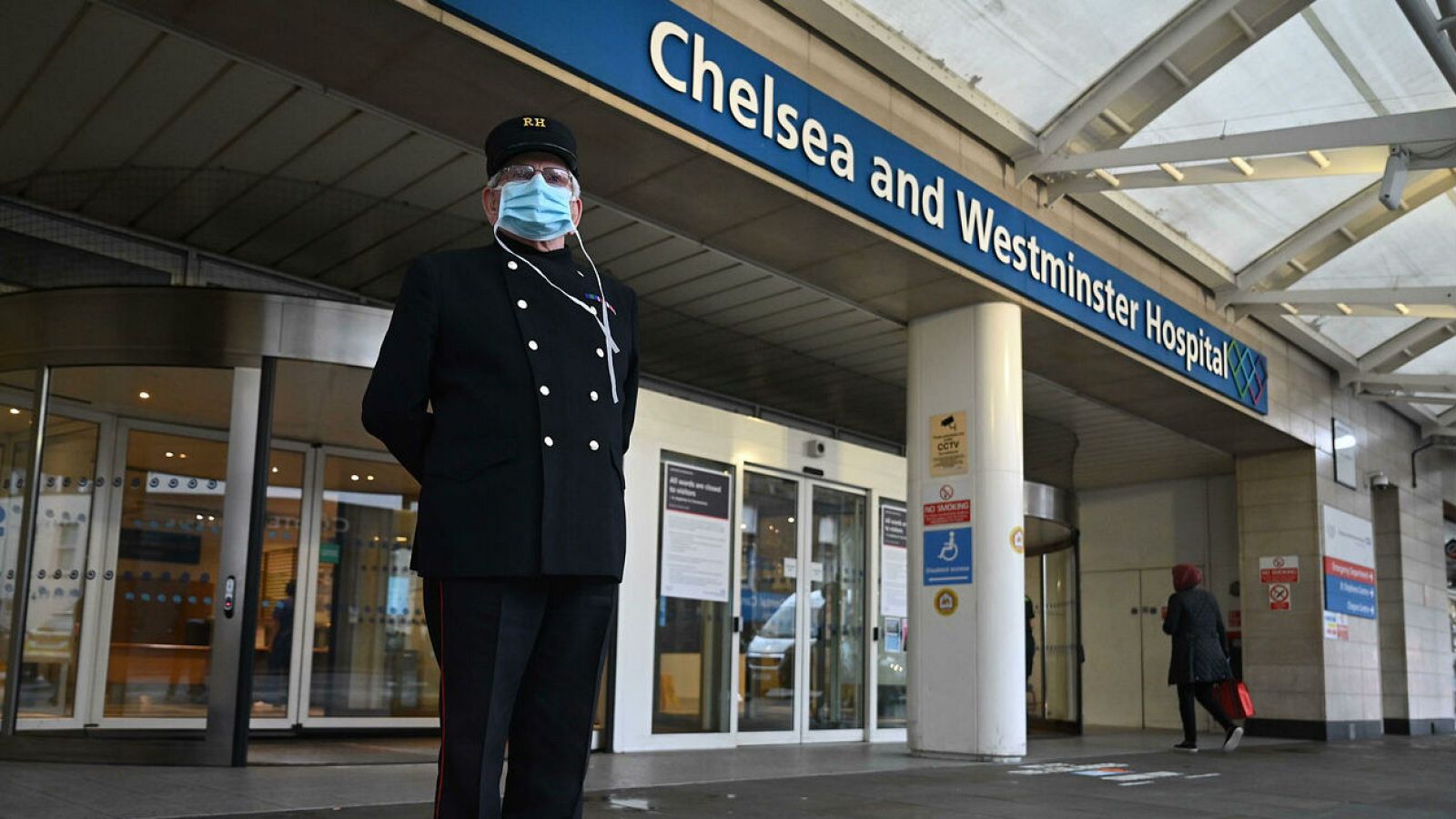 La cifra de fallecidos con coronavirus en Reino Unido se dispara, aunque está por detrás de España en el número de muertos por millón de habitantes - RTVE.es - Telediario 1 | Ver