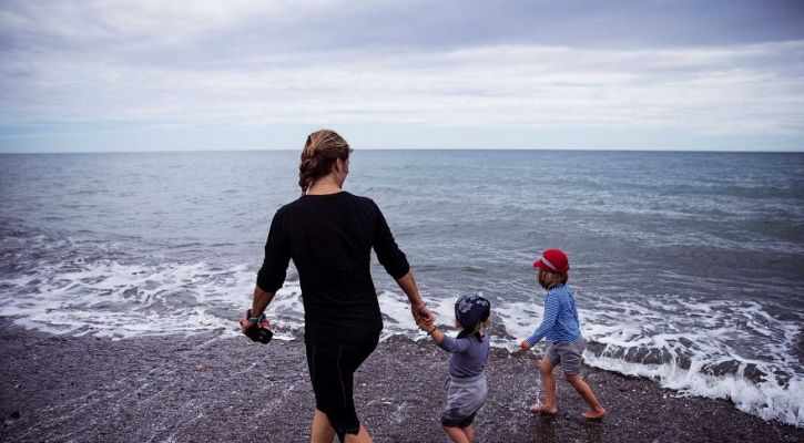Telediario 1 - A partir del 2 de mayo se podrá salir a pasear y hacer deporte por franjas horarias