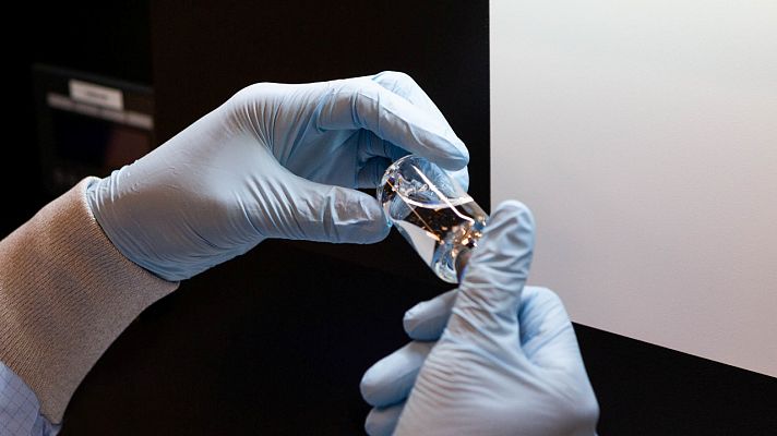 Telediario 1 - Un medicamento anitviral podría mejorar el estado de pacientes graves de Covid-19