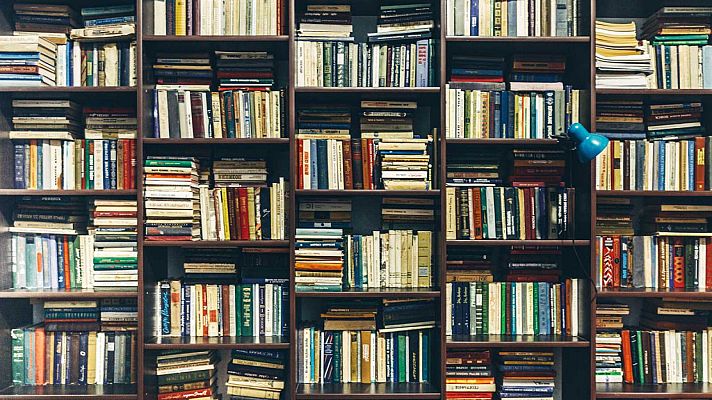 Telediario 1 - Las librerías se preparan para atender clientes con cita previa