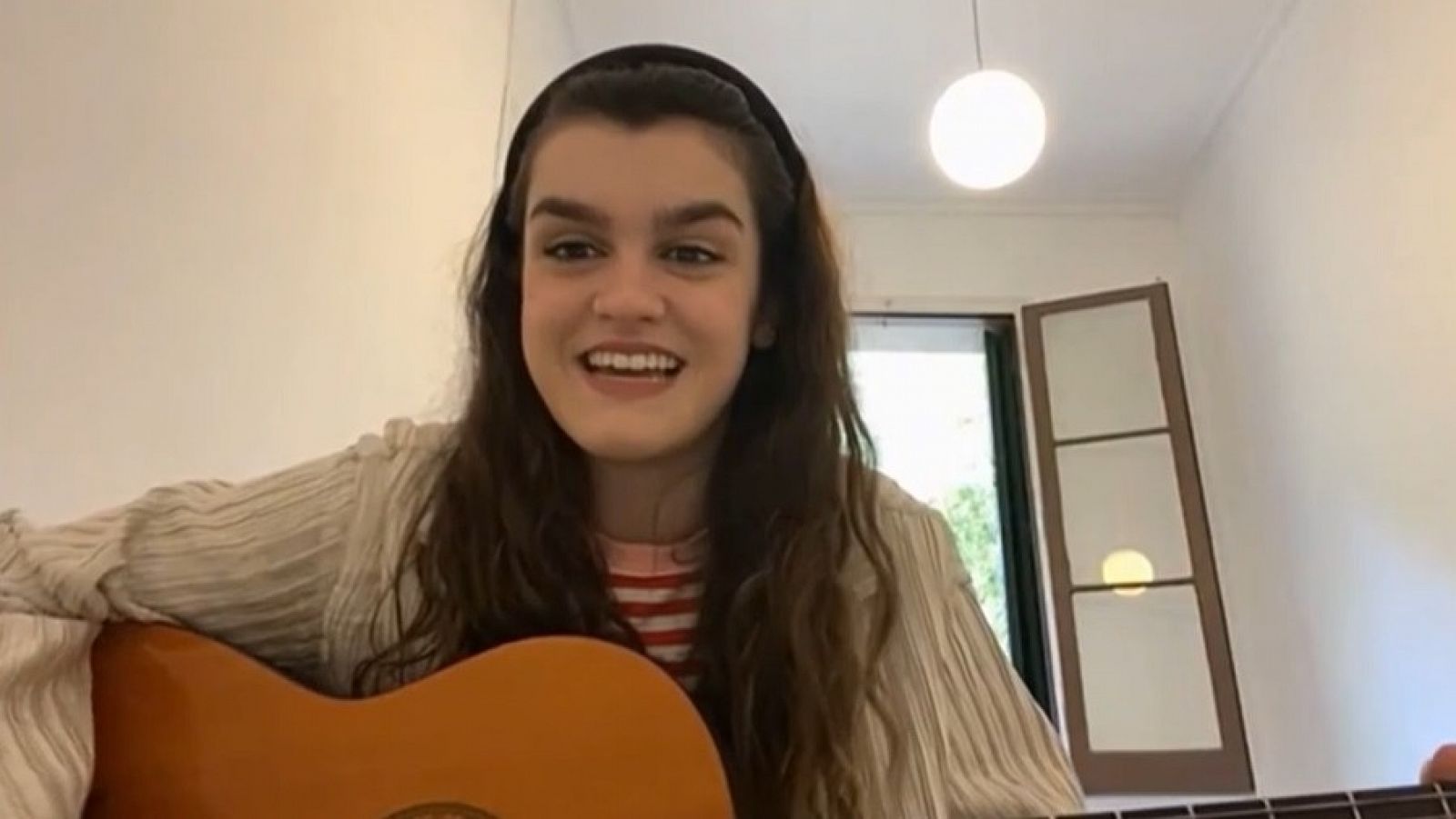 Amaia repasa su año en el documental 'Una vuelta al sol'