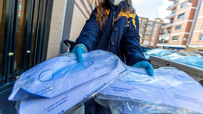 La lavandería del Granada se ha reinventado con la limpieza de mascarillas