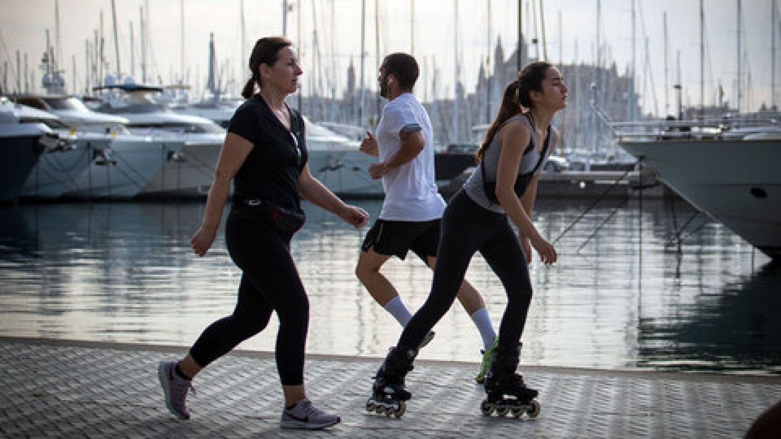 Las temperaturas permanecerán anormalmente altas y se alcanzarán los 36 grados en el sur peninsular - RTVE.es