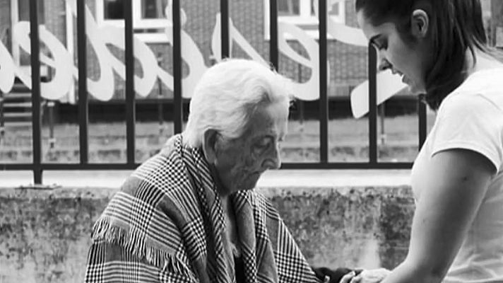 Telediario 1 - Más de 25.000 fallecidos, todos con nombre y apellidos