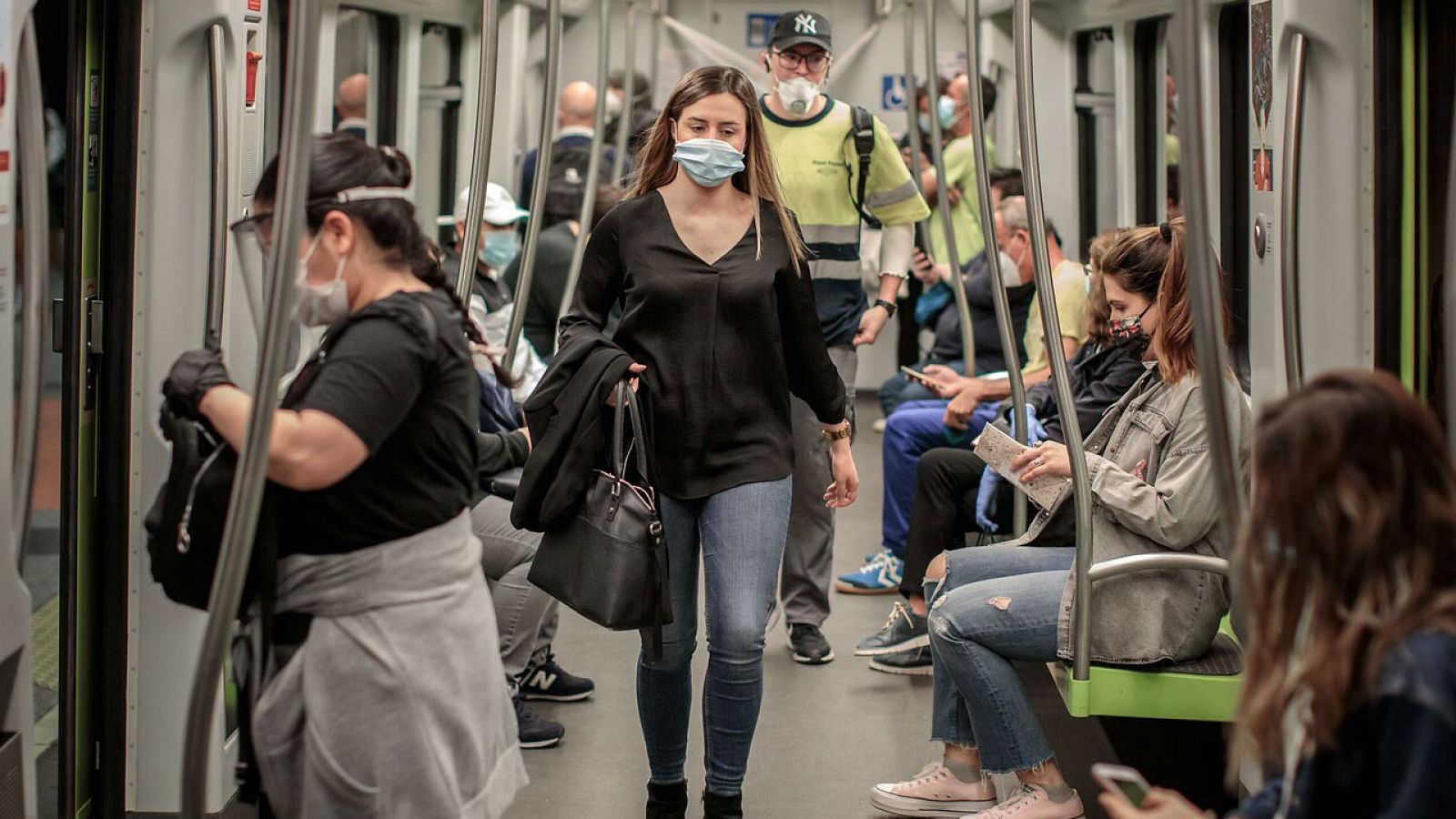 Coronavirus | Consumo publica una guía sobre mascarillas - Especiales informativos | Ver