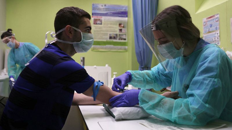 Coronavirus | Sanidad reforzará la detección precoz en la atención primaria de las comunicades autónomas - Especiales informativos | Ver