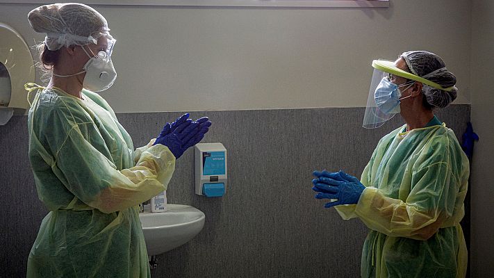 Sube a 45.924 el número de sanitarios contagiados en toda España