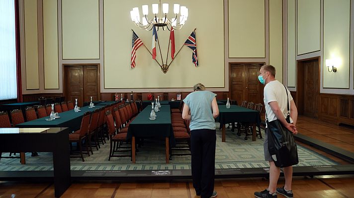 Telediario 1 - Se cumplen 75 años del fin de la Segunda Guerra Mundial