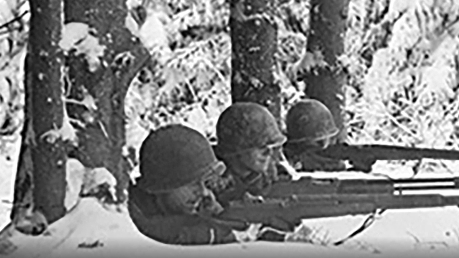 Tony Vaccaro, superviviente de la Segunda Guerra Mundial recuerda las instantáneas que tomó durante el conflicto - RTVE.es - Telediario 1 | Ver